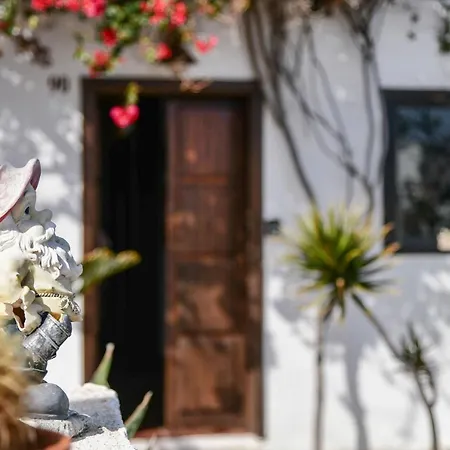 Casa Abuelo Rafa * أورزولا